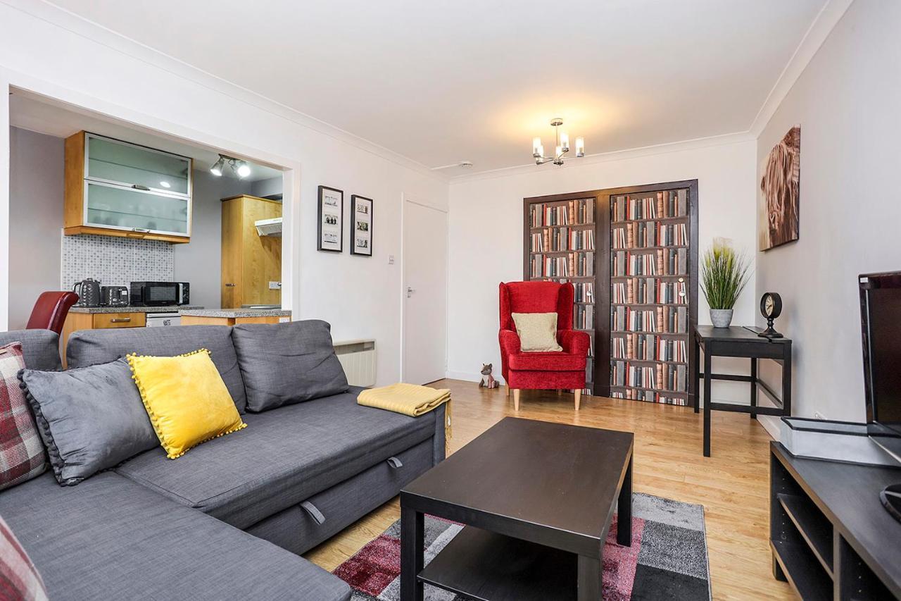 Joivy 1 Bed Flat, Heart Of Grassmarket Apartment